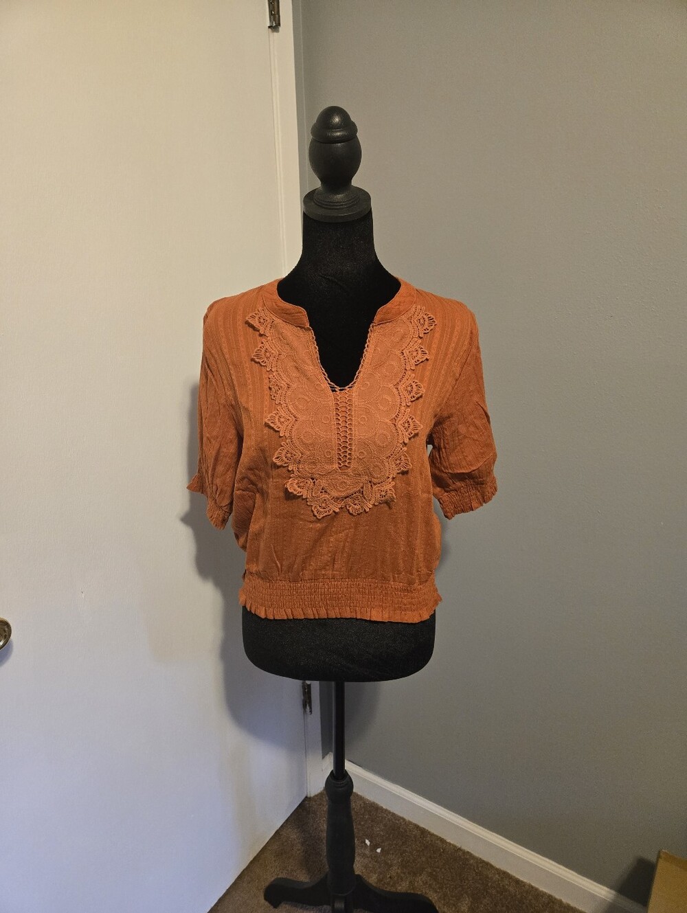 Hayden Los Angeles Orange Lace Crop Top Bkouse